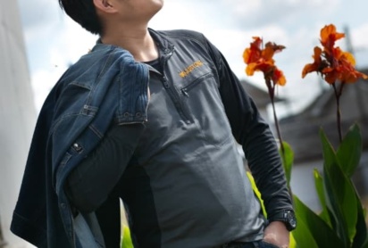 作業スタッフは私服風の服装で対応します